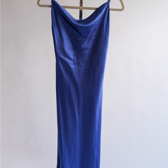 NWT WHYTE VALENTINE BLUE SATIN SLIP DRESS Size 8 - Picture 3 of 15